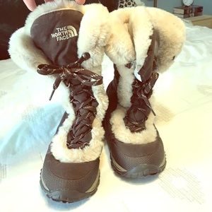 Northface women’s parka winter boots